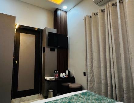 Executive Room – Double Occupancy