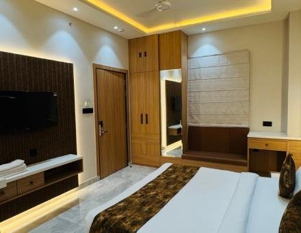 Suite Room – Triple Occupancy